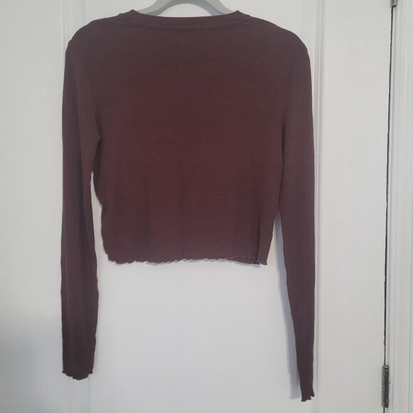 Lightweight cropped sweater - Picture 2 of 3